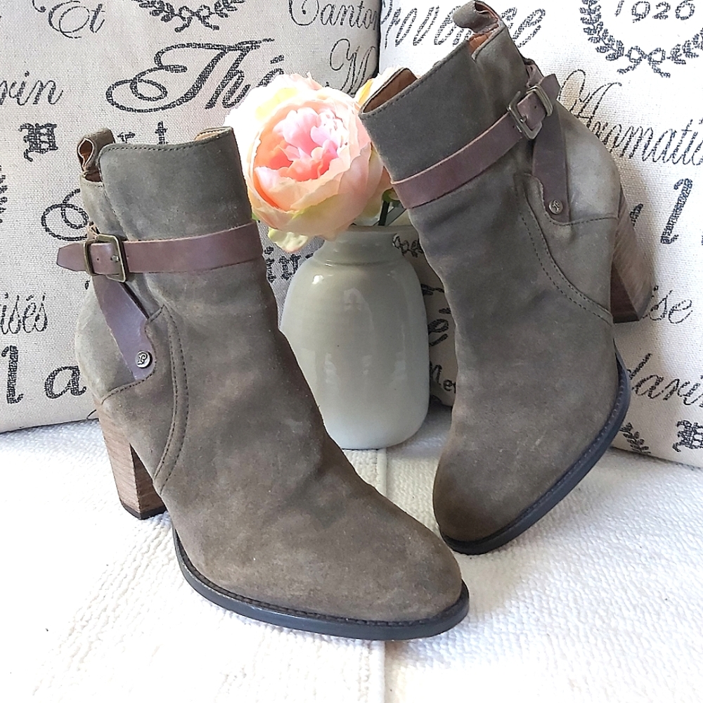 Ivanka Trump suede leather ankle boots heeled green 3"